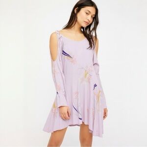 Free People Clear Skies Printed Tunic in Lilac Purple size X-Small Floral Flowy